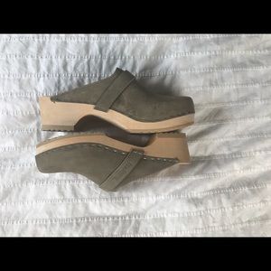 Sandgren Suede Swedish Clogs Hasbeen, No. 6